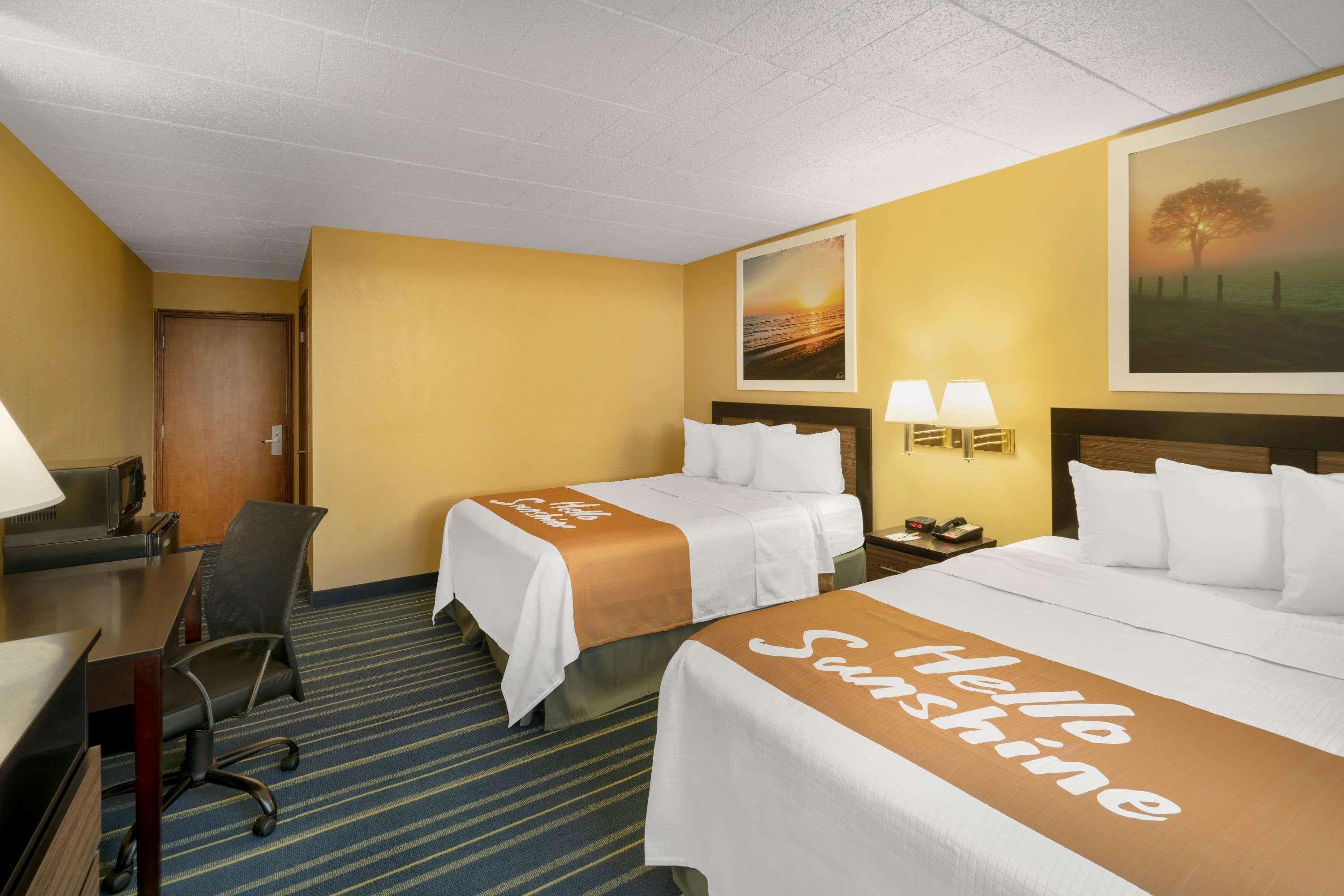 Days Inn By Wyndham Scranton Pa Dickson City Εξωτερικό φωτογραφία