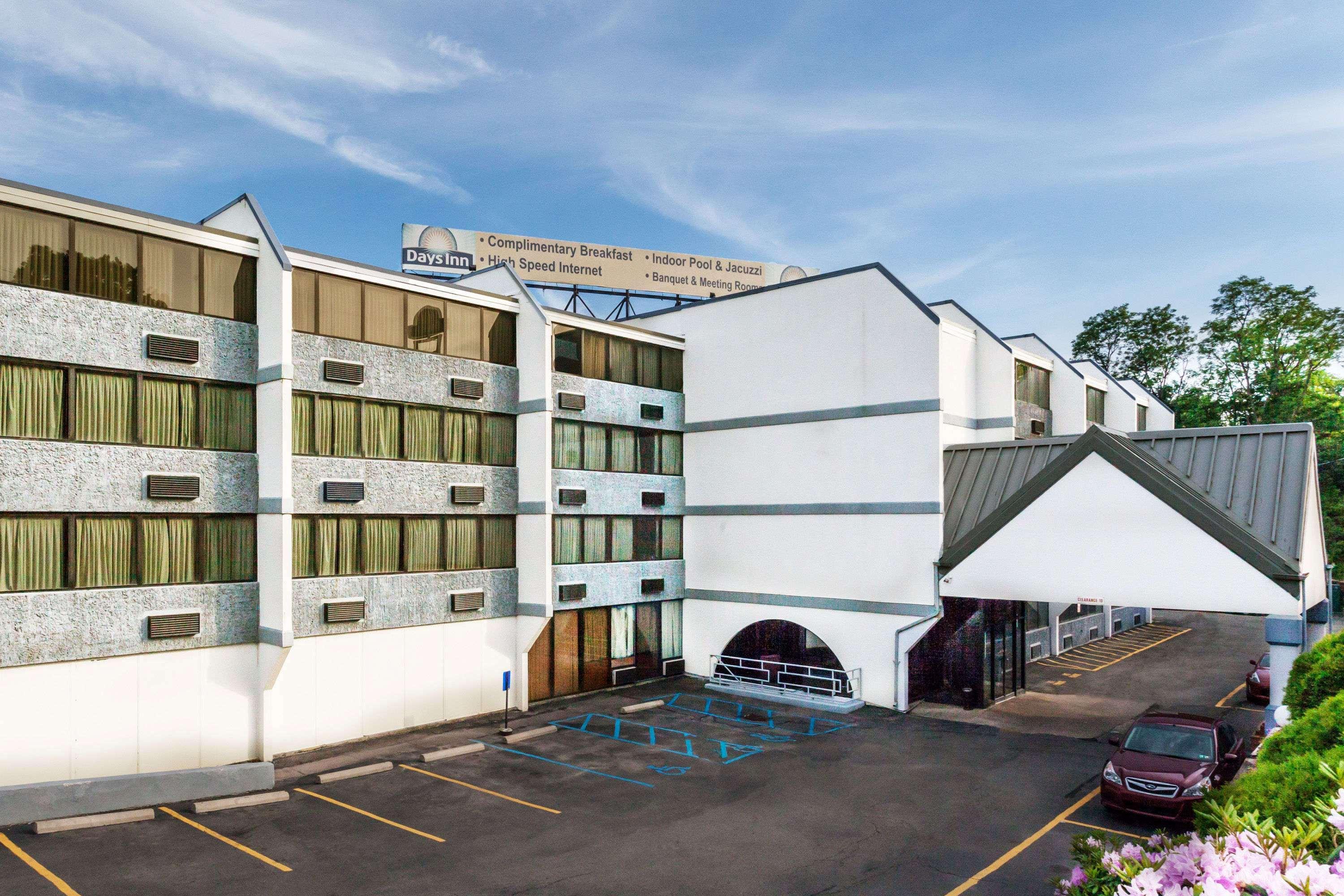 Days Inn By Wyndham Scranton Pa Dickson City Εξωτερικό φωτογραφία