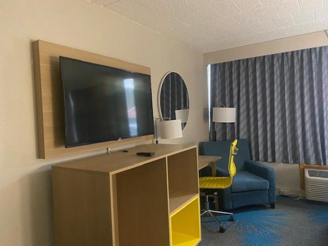 Days Inn By Wyndham Scranton Pa Dickson City Εξωτερικό φωτογραφία